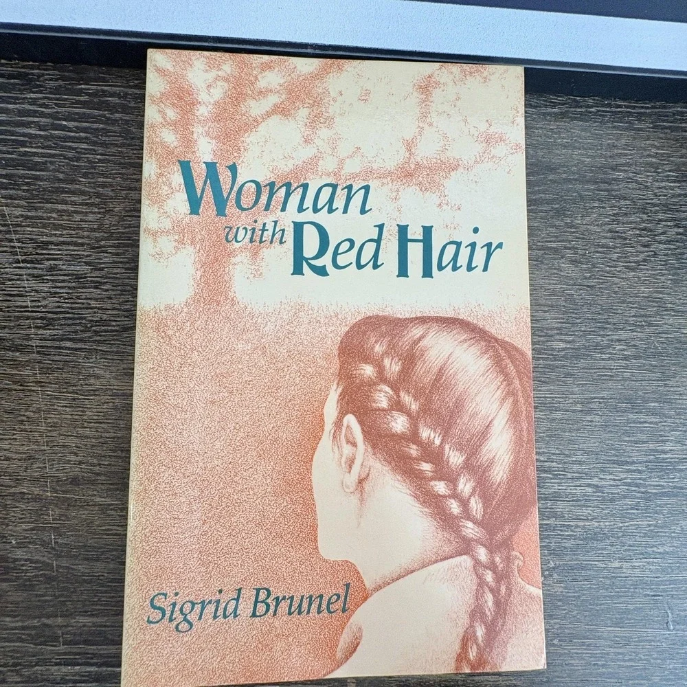 Woman With Red‎ Hair Sigrid Brunel Murder Mystery New Victoria Trade Paperback